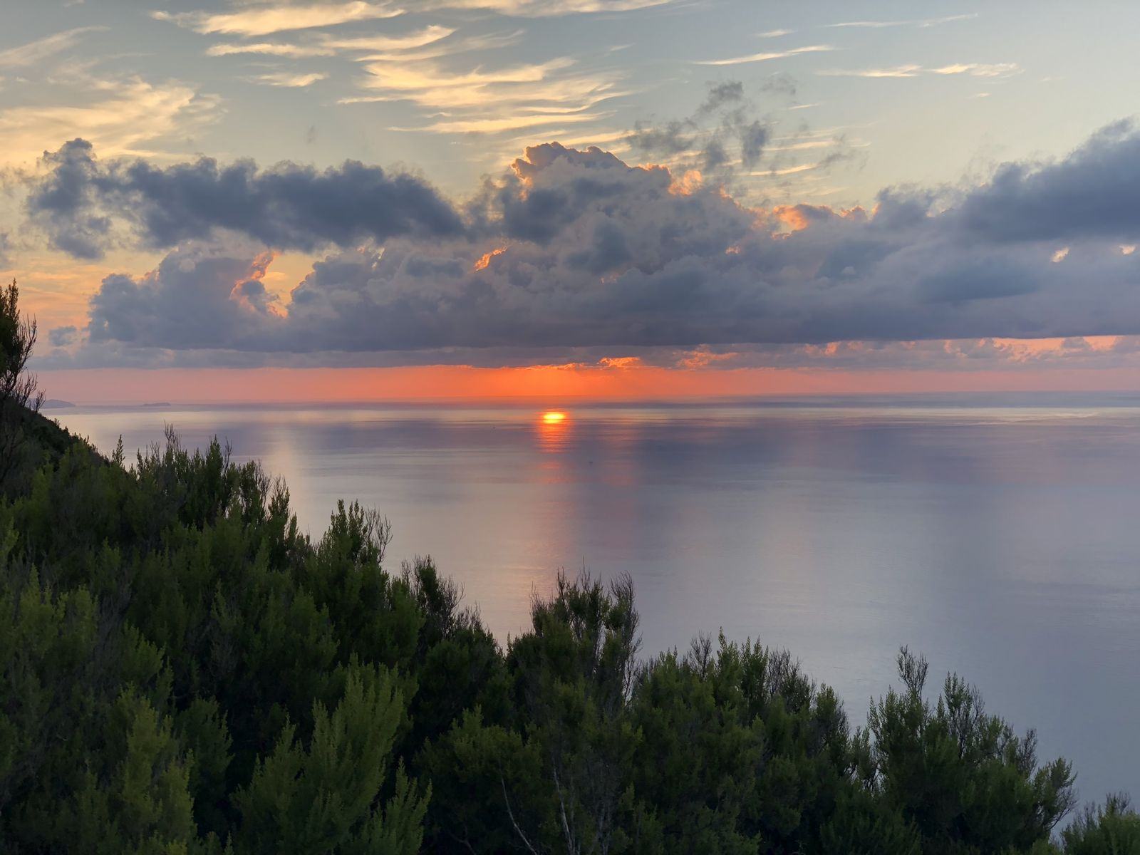 Tramonto sul mare di Capraia