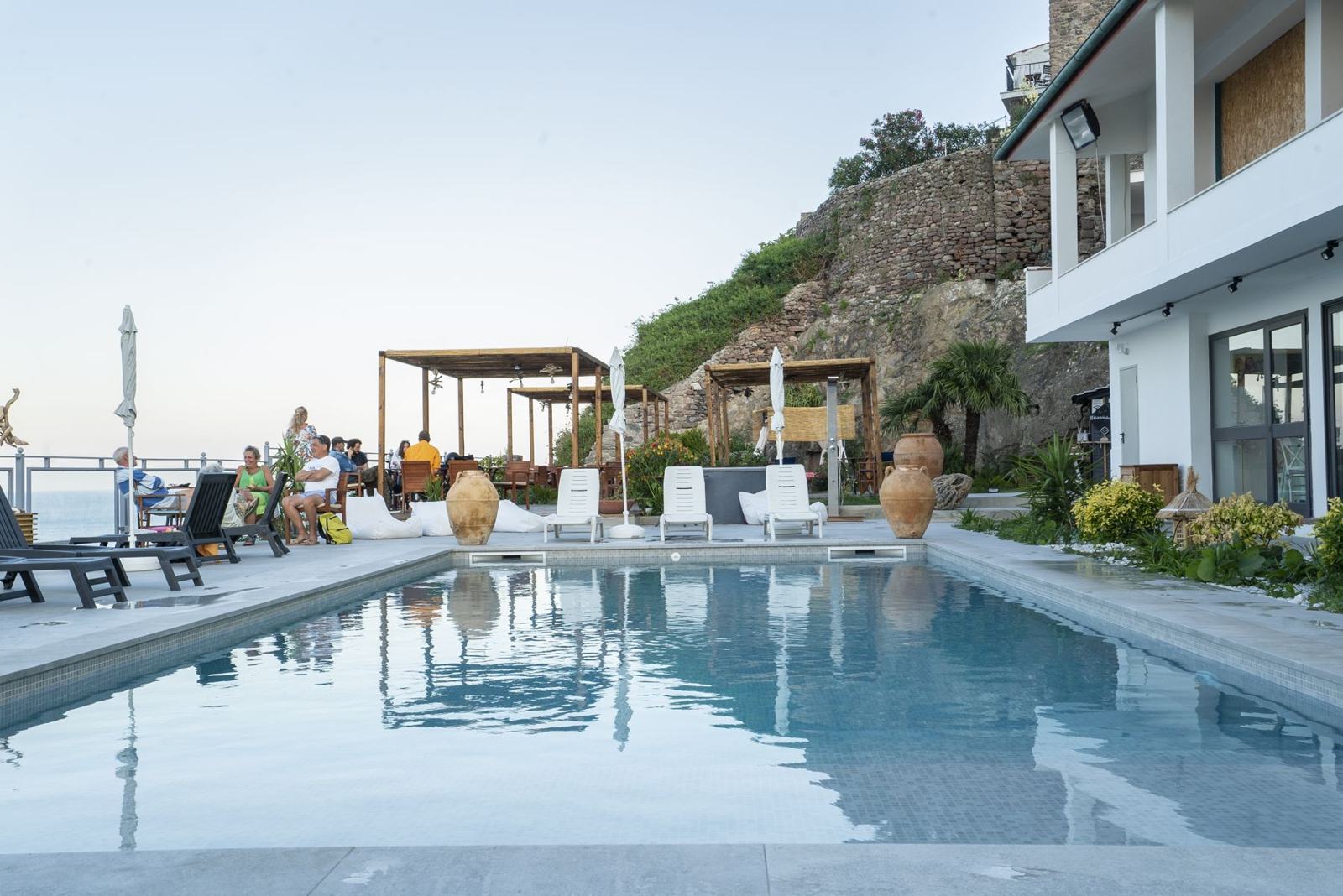 La piscina di giorno
